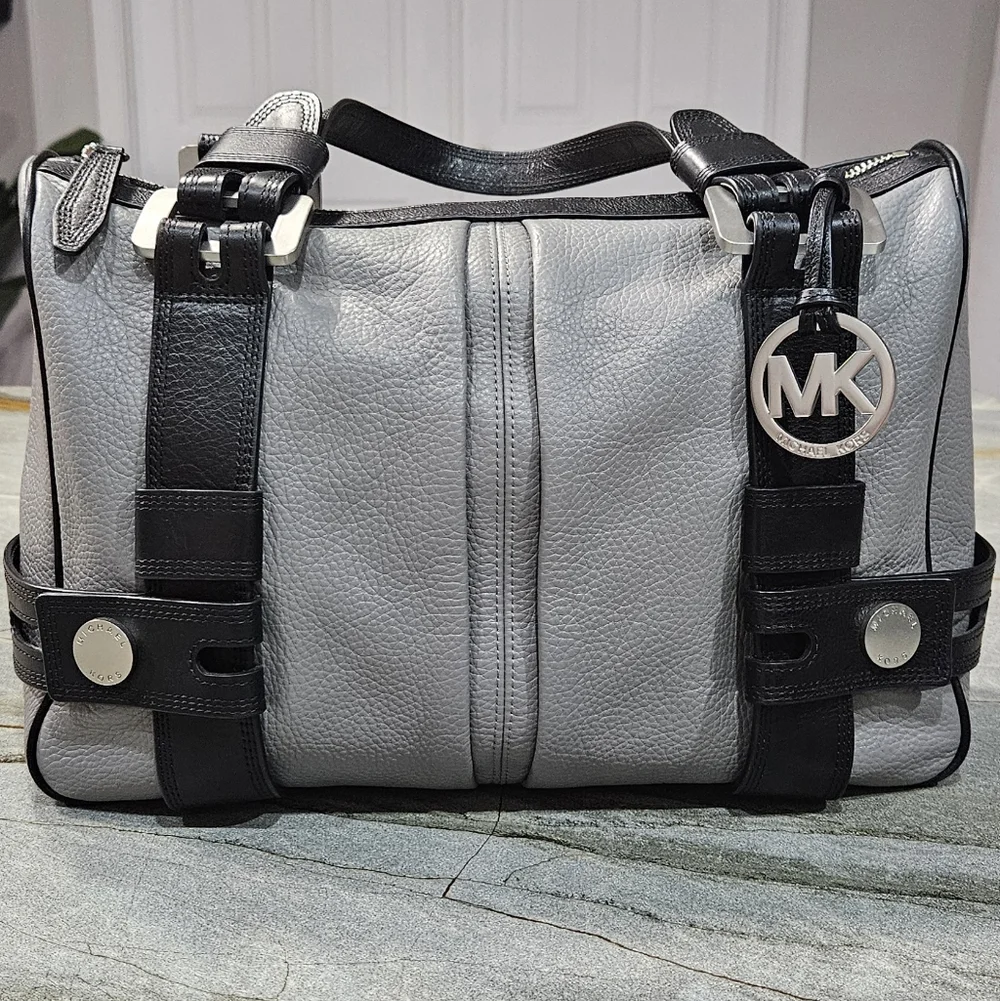 Michael Kors Gray & Black Pebbled Leather Satchel Shoulder Bag NWOT